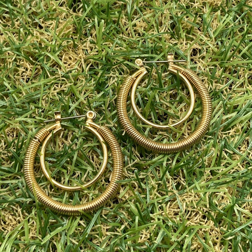 Vintage 90s coil double hoops gold rings
